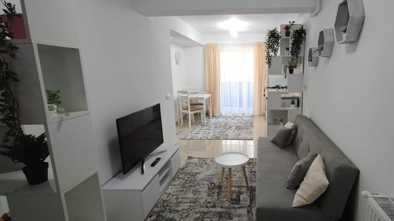 Apartment Ego *